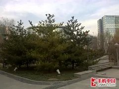 侧滑全键盘 诺基亚网络手机6760s评测