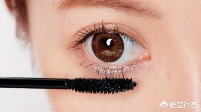 裸色眼影怎么画?