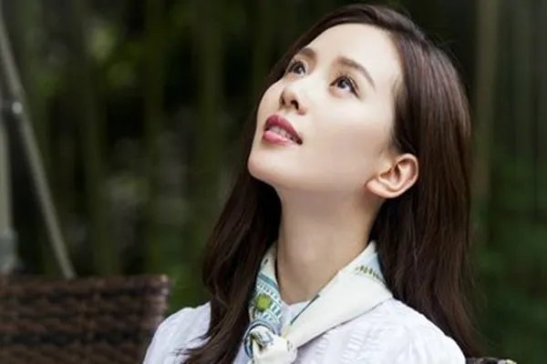 吴奇隆甜蜜探班刘诗诗，如何看待两人的感情状况？