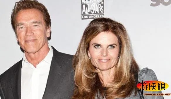 英国现最贵离婚女方获32亿 全球贵的离谱离婚案盘点