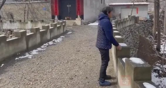 男子为妻子建了座石桥，这座桥的背后有怎样的故事？