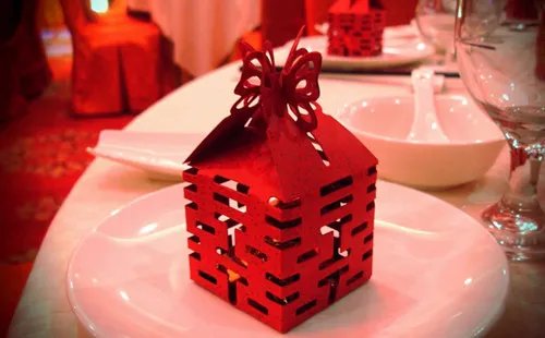 上海婚庆用品批发市场在哪里　婚庆用品有哪些