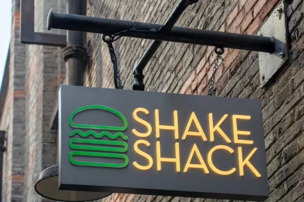 怎么才能加盟汉堡店？需要准备多少钱？