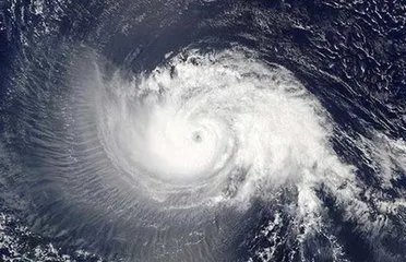 德国遭遇飓风袭击,飓风来袭时需注意哪些事项?