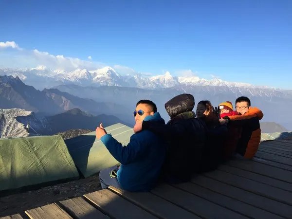 牛背山星辰客栈的牛背山攻略