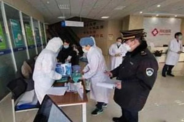 据报道称陕西新增1例本土确诊病例，她的行程轨迹是怎样的？该如何防范？