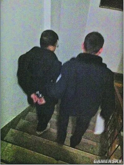 “三国杀通缉令”武力翻倍 首位通缉犯自首