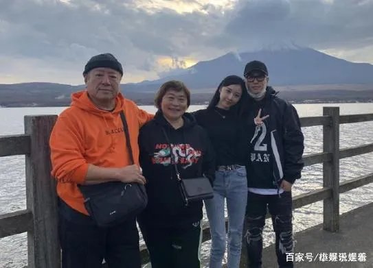 潘玮柏曾经的正牌千金女友,气质碾压现任妻子,杨馥瑜如今过得怎样?