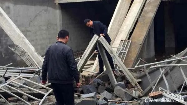 永安一村民在建房坍塌，致8死2伤，从这起惨剧中该吸取哪些教训？