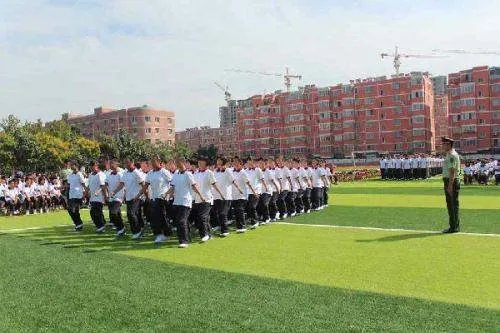 邯郸三中好还是四中好??急求!