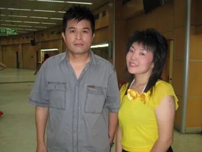 毕福剑老婆周彦宏照片曝光 与前妻离婚是因为歌手小三