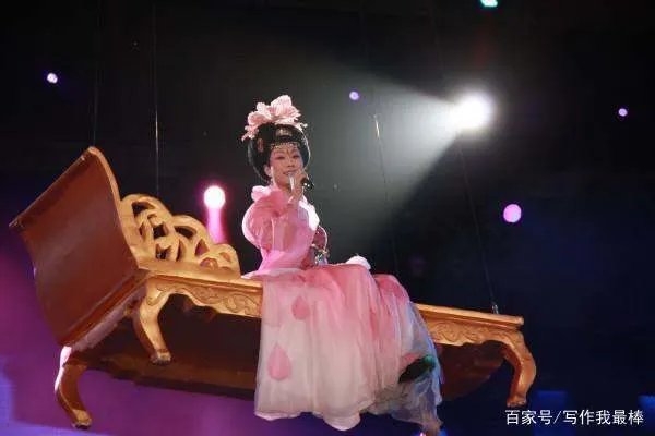 李玉刚暴露自己的真实品行，他是一个什么样的人？