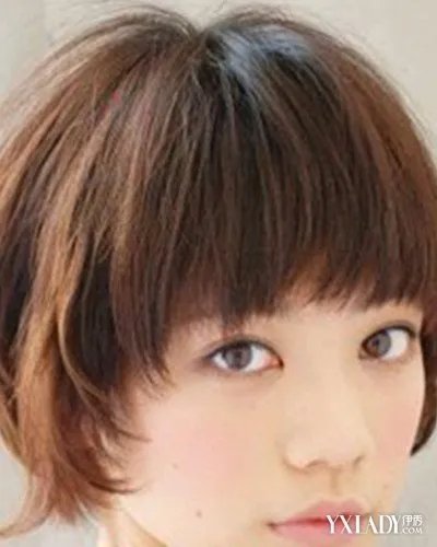 胖人圆脸短发发型设计推荐4款发型完美修饰脸型