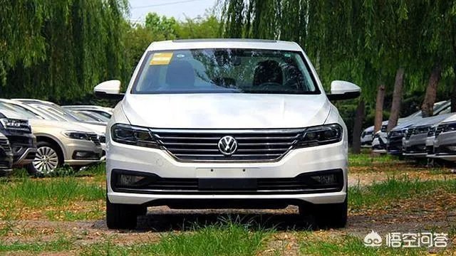 人到中年四十五了最近失业了，想买部车家用兼顾跑滴滴，买什么车好？