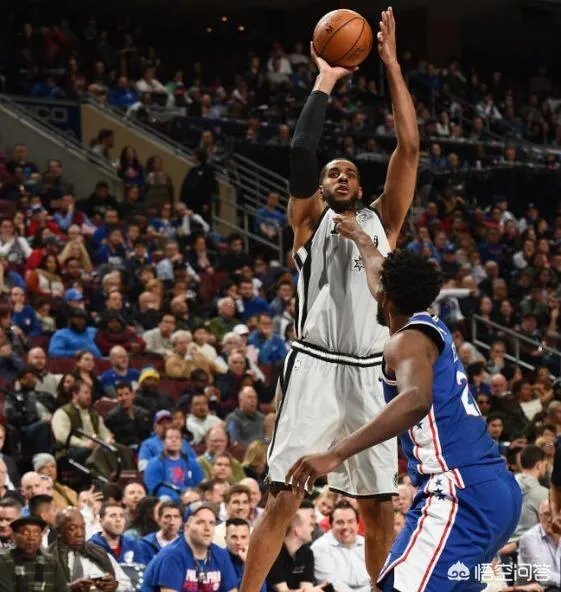 恩比德33分19篮板，继打爆火箭之后又狂虐马刺，对此你怎么看呢？