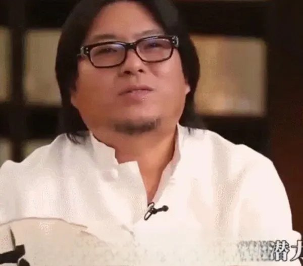 萨顶顶个人资料简介 假唱转话筒事件怎么回事