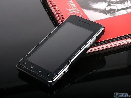 氙气闪光来助阵 最强拍车模手机大推荐