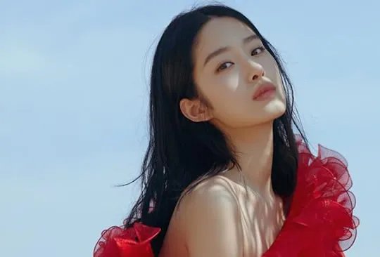 传杨采钰嫁陈金飞 杨采钰个人资料及照片