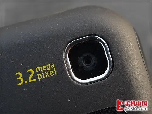 侧滑全键盘 诺基亚网络手机6760s评测