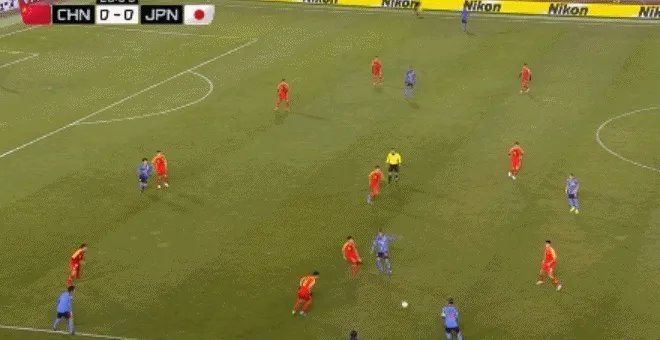 2019东亚杯首战国足1:2不敌日本队,如何评价本场比赛国足的表现?