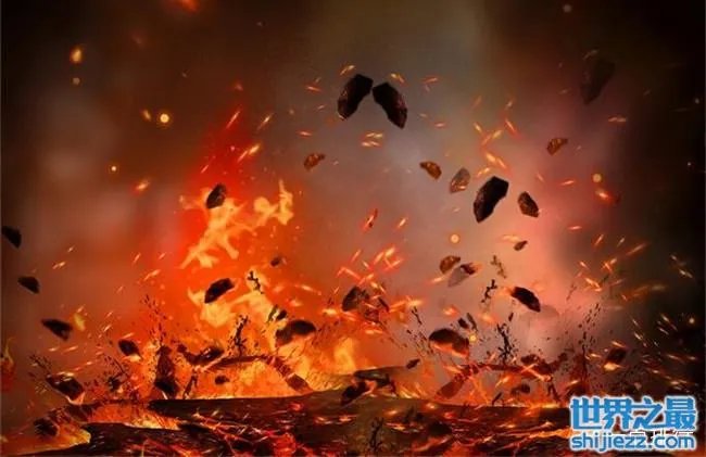 荷兰百年教堂失火 巴黎圣母院悲剧重演令人心痛 