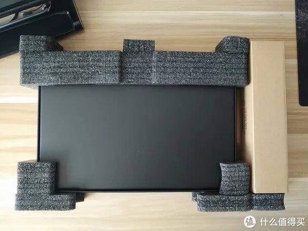 超窄边的惊艳——DELL 戴尔 XPS 13-9350-R1609 超极本 开箱晒单