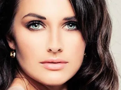 鹰钩鼻矫正痛吗