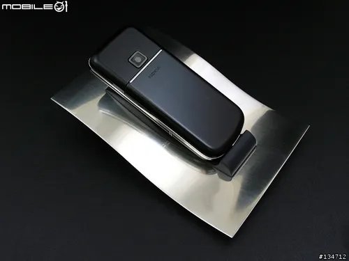 高端商务至尊 诺基亚8800Arte精美图赏