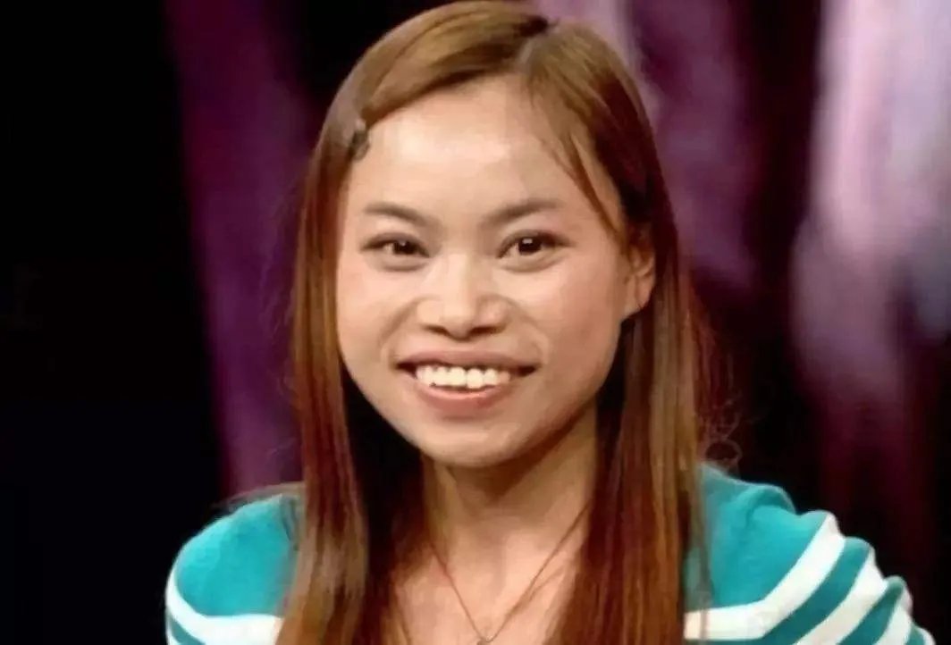 你怎么看待凤姐删除所有微博这件事?