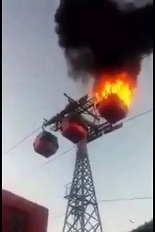 张家界天门山的缆车事故是怎么回事？