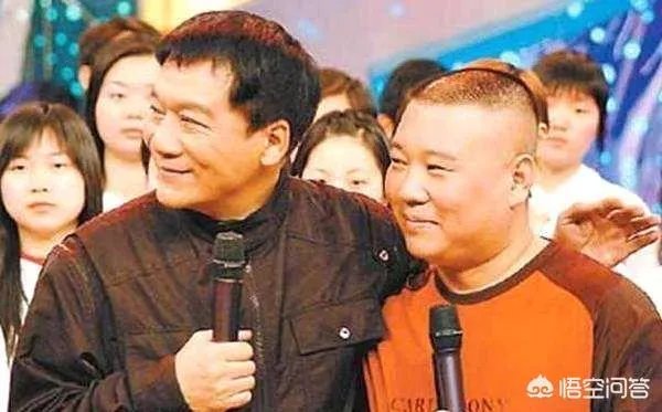 郭德纲发文怀念恩师侯耀文,如何看待他们的师徒情?