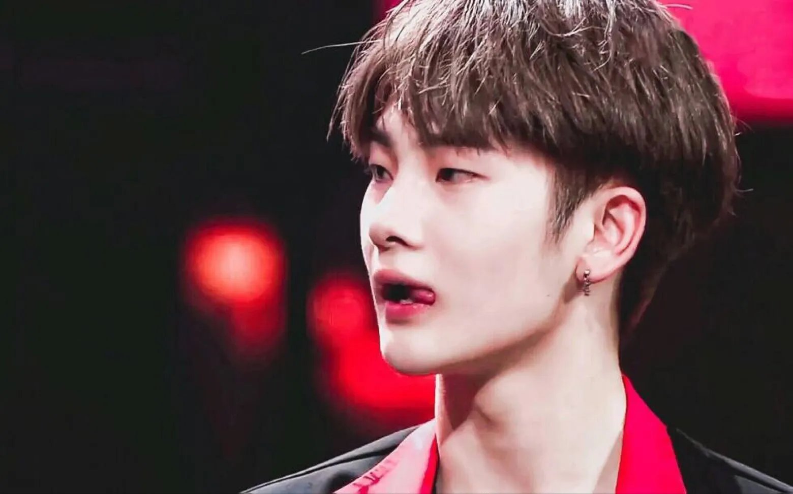 周震南父母被曝是老赖，周震南的星途还会一帆风顺吗？