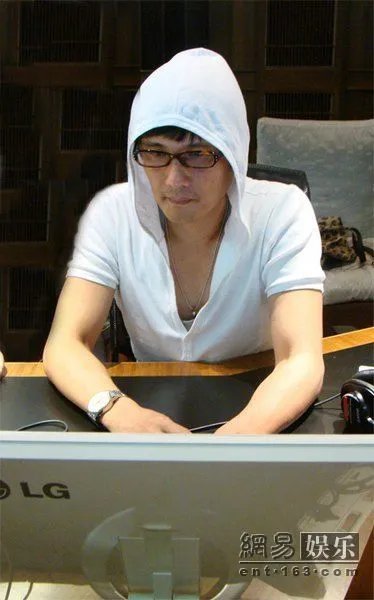 无镜的爱的相关资料