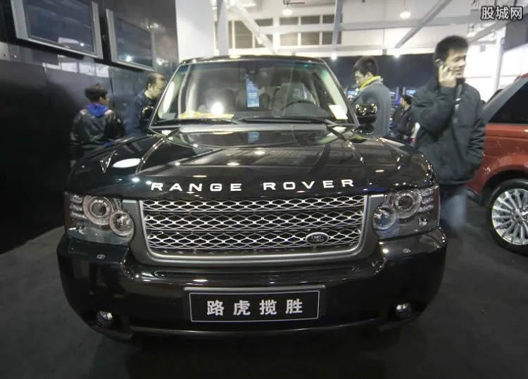 路虎涂绿漆躲交警 路虎车最便宜的价值多少钱