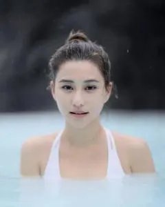 窦骁晒何超莲做的雪花酥，自制雪花酥都有哪些步骤？