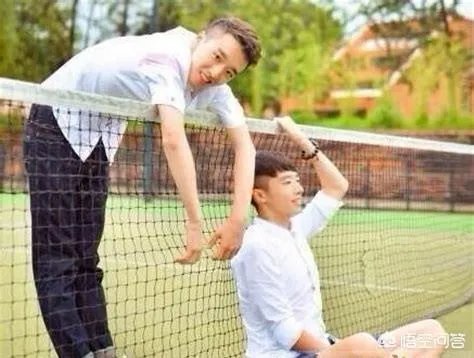 北大最帅双胞胎消费