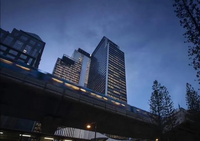 为什么现在有些地方的二手房这么难卖？