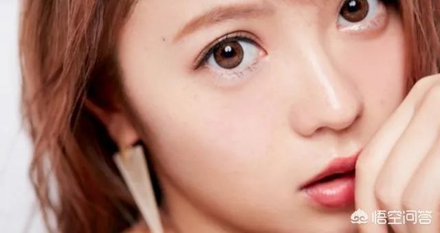 裸色眼影怎么画?