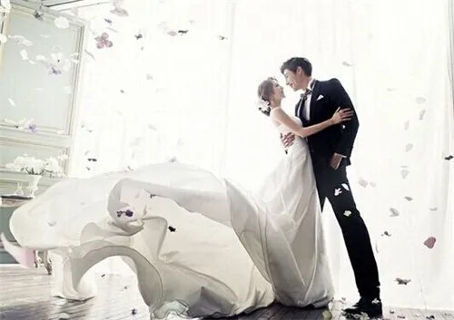 北京韩式婚纱摄影哪家好 纯美韩式摄影推荐