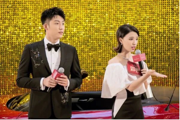 黄景瑜怒斥跟拍者，凭什么能拍？为什么跟拍这么理直气壮？