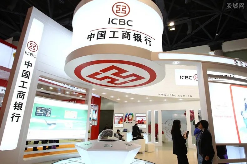 工行日赚9.3亿元 工行主要靠什么盈利的