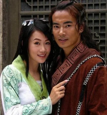 于波的妻子图片曝光 自曝荧幕初吻献给张延