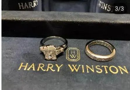 黄子韬晒钻戒的目的是什么？