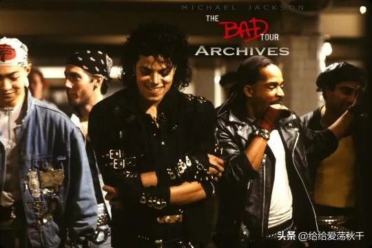 迈克尔杰克逊的一生和哪些明星合作过？