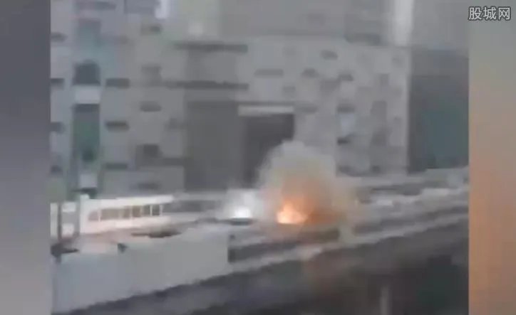 上海地铁11号线是否停运了？上海地铁铁轨爆炸原因是什么