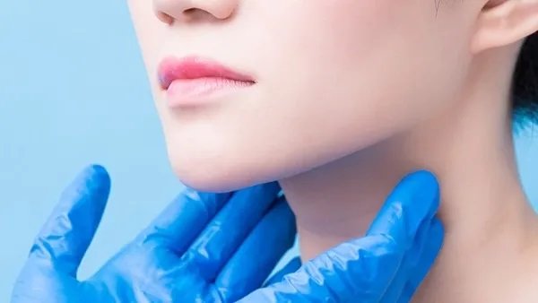 爽肤水的作用及用法 爽肤水哪个牌子补水保湿效果好?