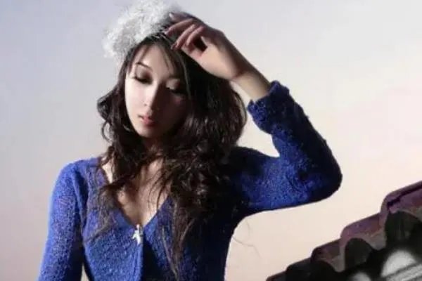 涓栫晫鏈€璐电殑鍏呮皵浠跨湡濞冨▋:浠峰€�50涓囧厓(瑙︽劅鍫瘮鐪熶汉)