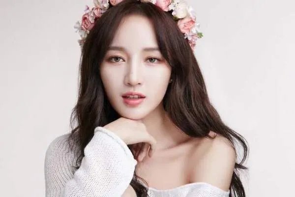 孟佳观众喜爱度倒数第一，为何网友却说实至名归？