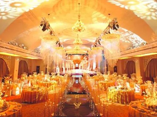金色主题婚礼布置图片欣赏 布置金色主题婚礼的必备品