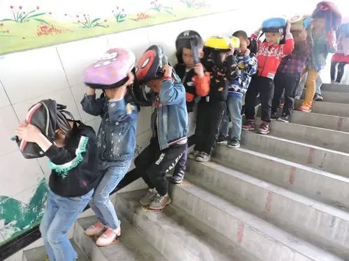 四川宜宾市长宁县发生4.6级地震,当地的震感如何?